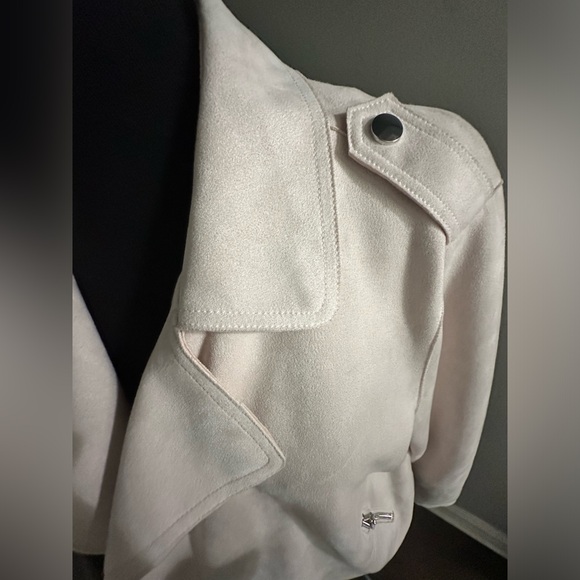 Anthro Jacket - Picture 4 of 9